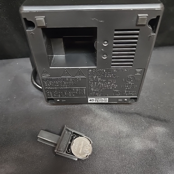 Open Box Sony ICF-C1 Alarm Clock Radio Black With Gradual Buzzer Alarm AM/FM - Picture 8 of 13